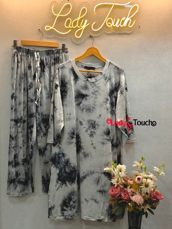 Tie n Die Night suit