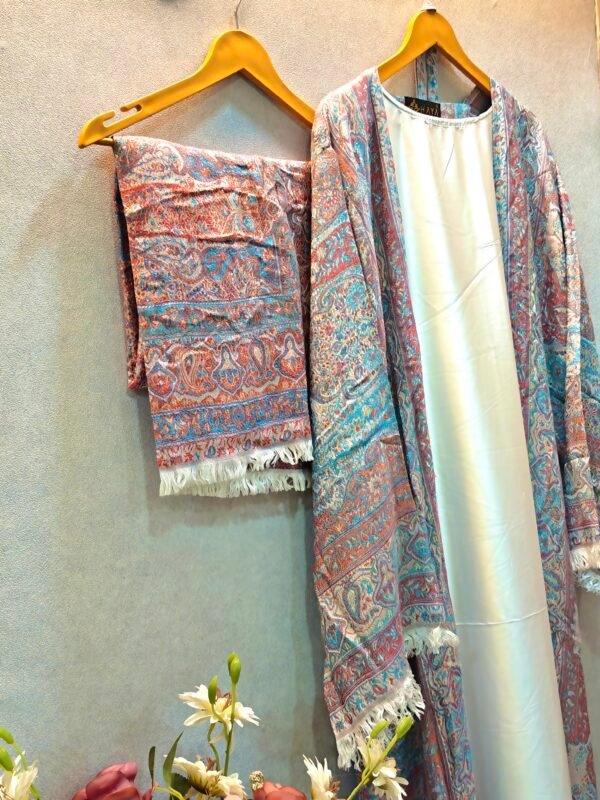 Pashmina Abayas.